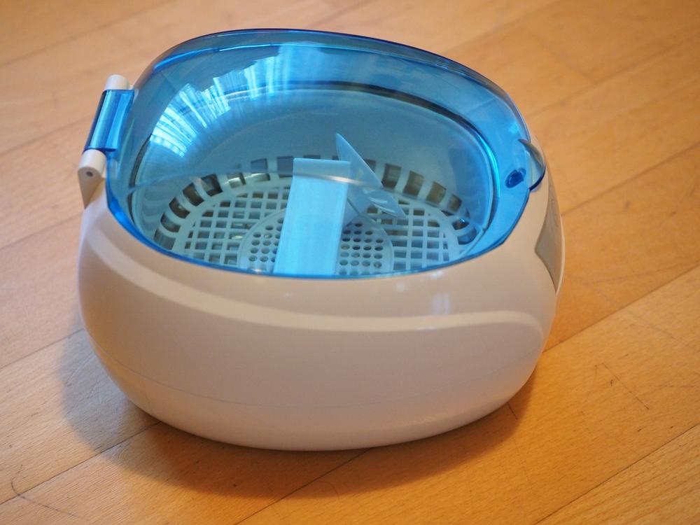 ultrasonic cleaner